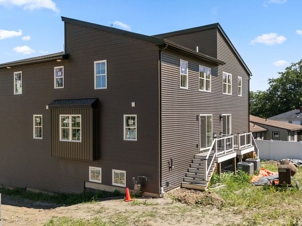 163 N Lake  Ave, Worcester MA 01605