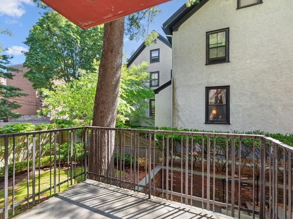9 Chauncy Street 20, Cambridge MA 02138