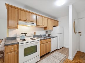 9 Chauncy Street 20, Cambridge MA 02138