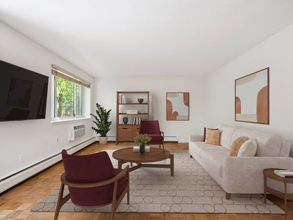 9 Chauncy Street 20, Cambridge MA 02138