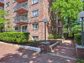 9 Chauncy Street 20, Cambridge MA 02138