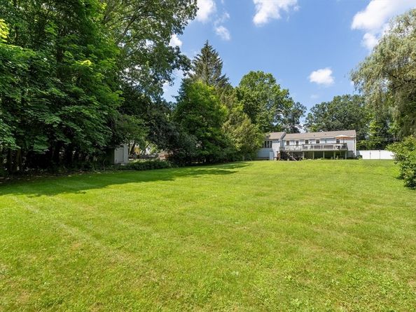 282 Crescent St, West Bridgewater MA 02379