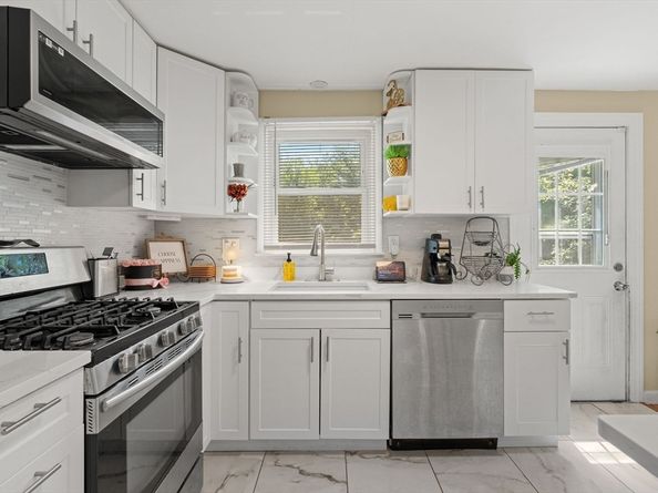 282 Crescent St, West Bridgewater MA 02379