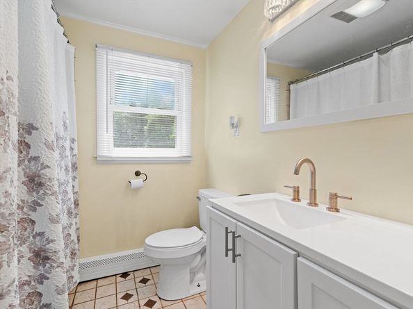 282 Crescent St, West Bridgewater MA 02379