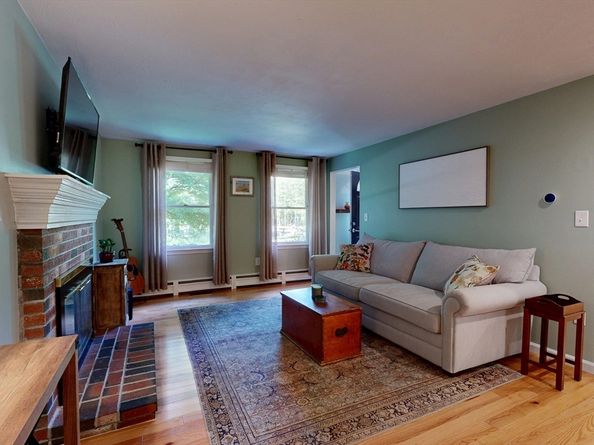 15 Ridge St, Millis MA 02054