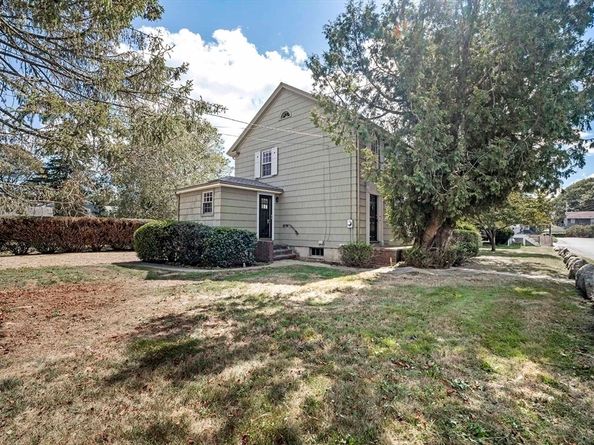 84 Mount Pleasant Avenue, Gloucester MA 01930
