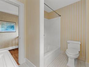84 Mount Pleasant Avenue, Gloucester MA 01930