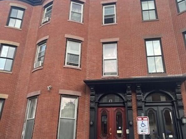 87 Pembroke Street, Boston MA 02118
