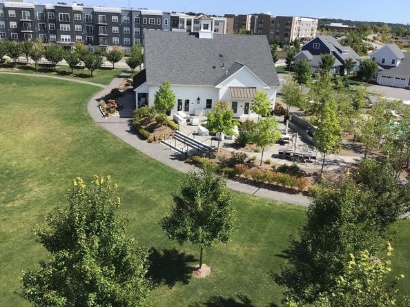 2 Mariners Way 301, Plymouth MA 02360