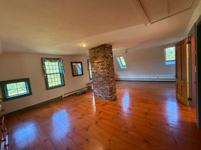 196 N Spencer Rd, Spencer MA 01562