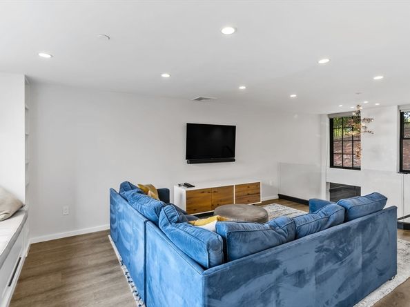 53 Snow Hill Street, Boston MA 02113