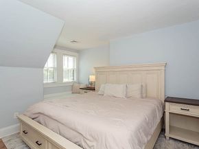 79 Robert St 3, Boston MA 02131