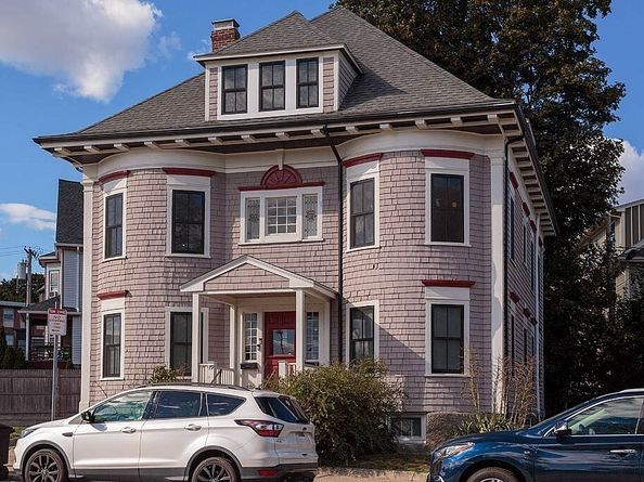 79 Robert St 3, Boston MA 02131