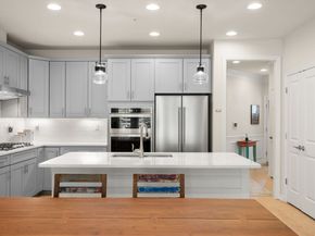 101 White Pond Way 101, Sudbury MA 01776
