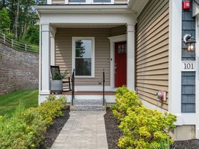 101 White Pond Way 101, Sudbury MA 01776