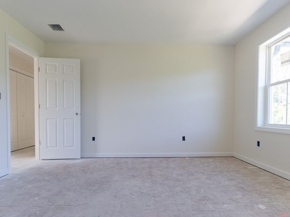 38 Hemlock Street, Douglas MA 01516