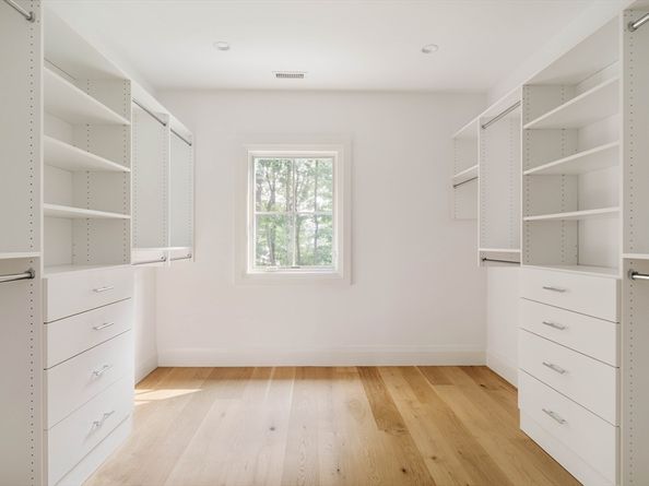 10 Bird Hill Ave, Wellesley MA 02481