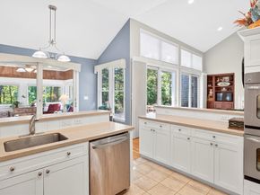 42 Forest Edge, Plymouth MA 02360