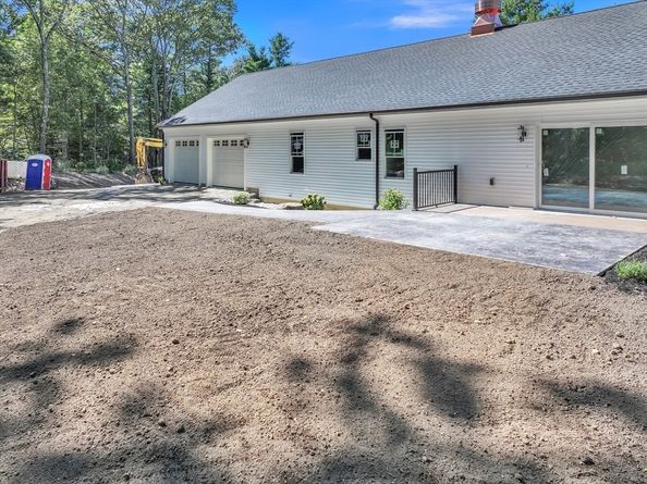 68 Lackey Dam Rd, Sutton MA 01590