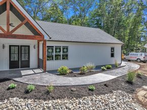 68 Lackey Dam Rd, Sutton MA 01590