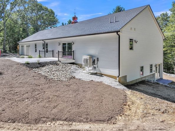 68 Lackey Dam Rd, Sutton MA 01590