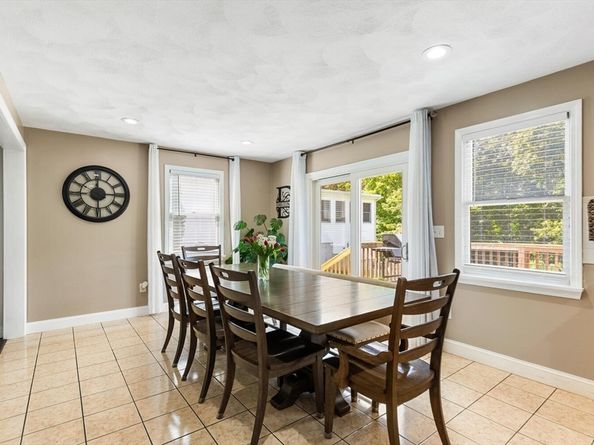 9 Sampson Ave, Swampscott MA 01907