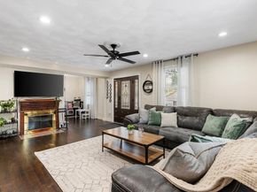 9 Sampson Ave, Swampscott MA 01907
