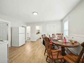 5 Robinson St, Webster MA 01570