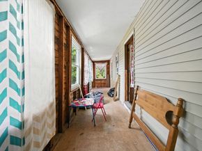 5 Robinson St, Webster MA 01570