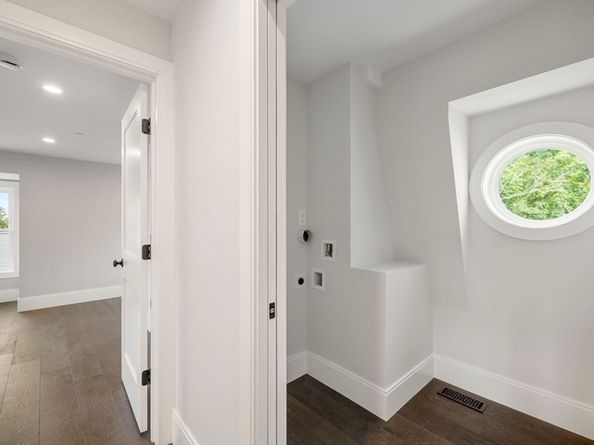 232 Bellevue St 2, Newton MA 02458