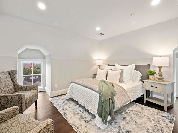 232 Bellevue St 2, Newton MA 02458