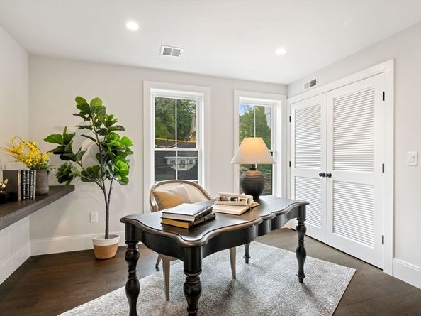 232 Bellevue St 2, Newton MA 02458