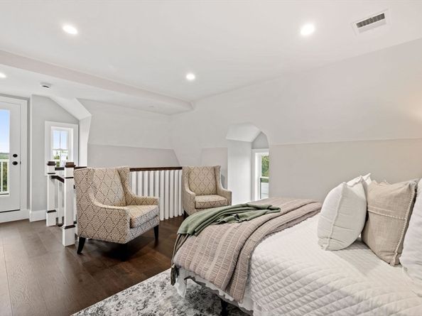 232 Bellevue St 2, Newton MA 02458