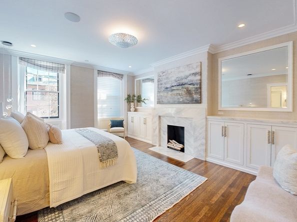 9 Chestnut St, Boston MA 02108