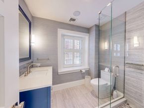 9 Chestnut St, Boston MA 02108