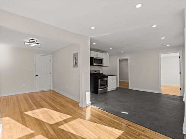 6 Solferino Street, Worcester MA 01604