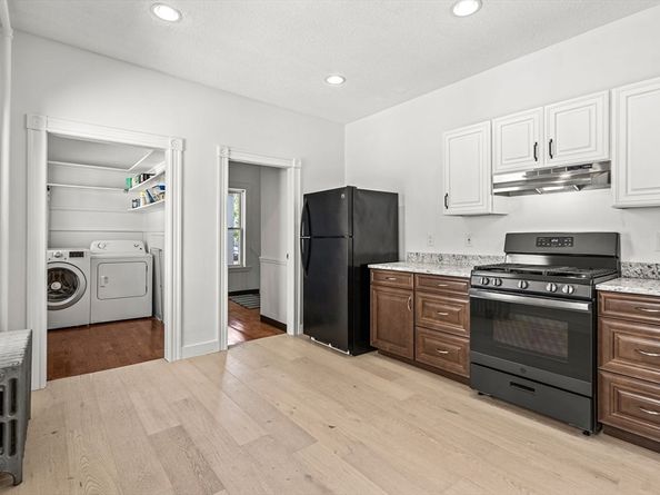 103 Willow Ave 2, Somerville MA 02144