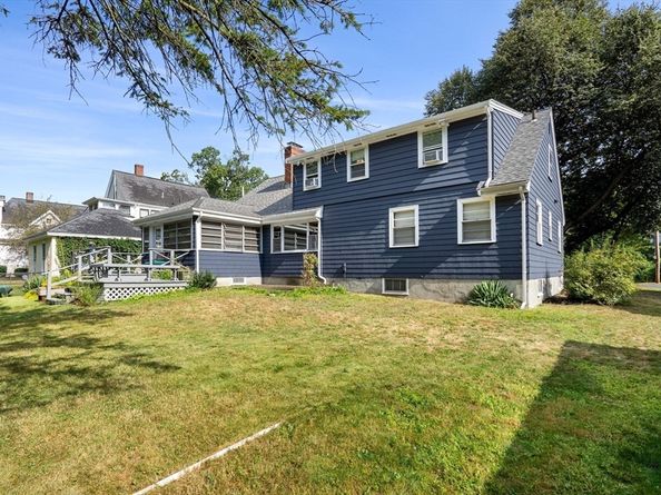58 Spring St, Wakefield MA 01880