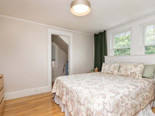 103 Brookdale Ave, Dedham MA 02026