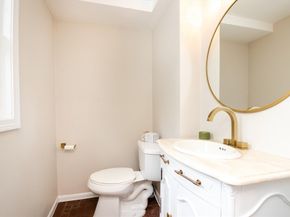 103 Brookdale Ave, Dedham MA 02026