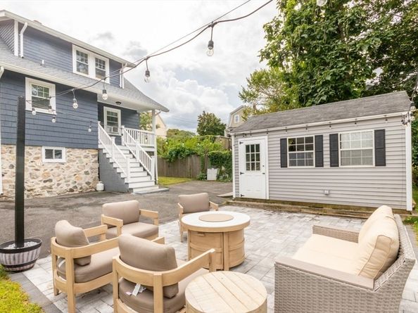 103 Brookdale Ave, Dedham MA 02026