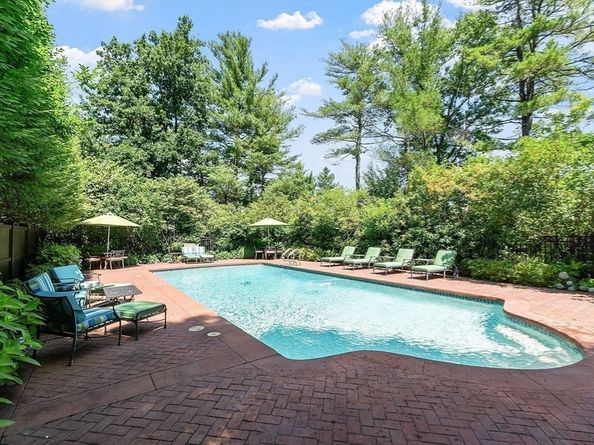 29 Willard Cmn, Concord MA 01742