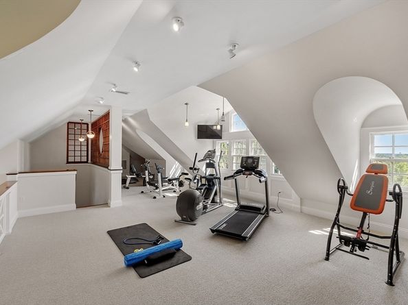 29 Willard Cmn, Concord MA 01742