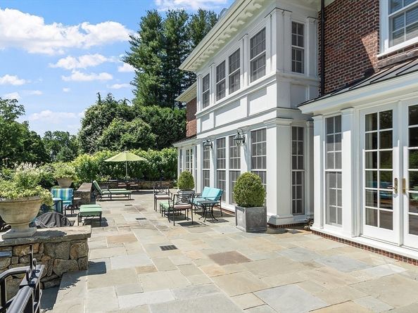 29 Willard Cmn, Concord MA 01742