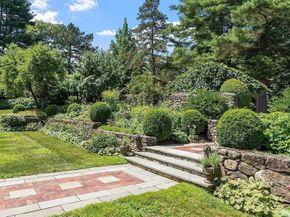 29 Willard Cmn, Concord MA 01742