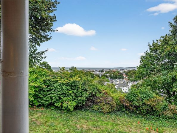 55 Prospect Ave, Hull MA 02045