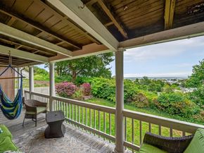 55 Prospect Ave, Hull MA 02045