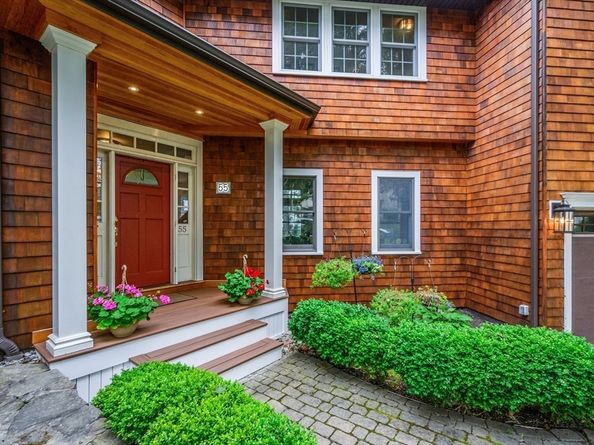 55 Prospect Ave, Hull MA 02045