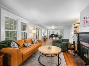 55 Prospect Ave, Hull MA 02045
