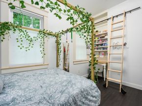 55 Prospect Ave, Hull MA 02045